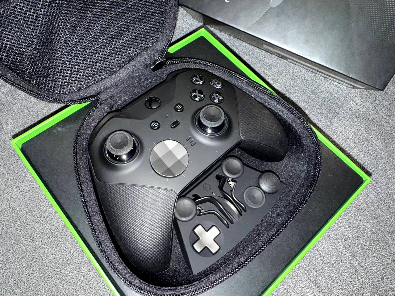 Геймпад Microsoft Xbox Elite Controller Series 2, черный Фото 3