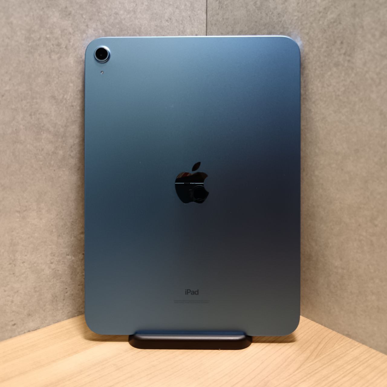 Планшет Apple iPad 10,9" (2022) Wi-Fi, 64 ГБ, голубой Фото 2