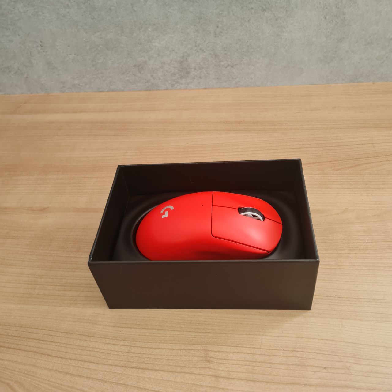 Беспроводная мышь Logitech Pro X Superlight, красный Фото 2