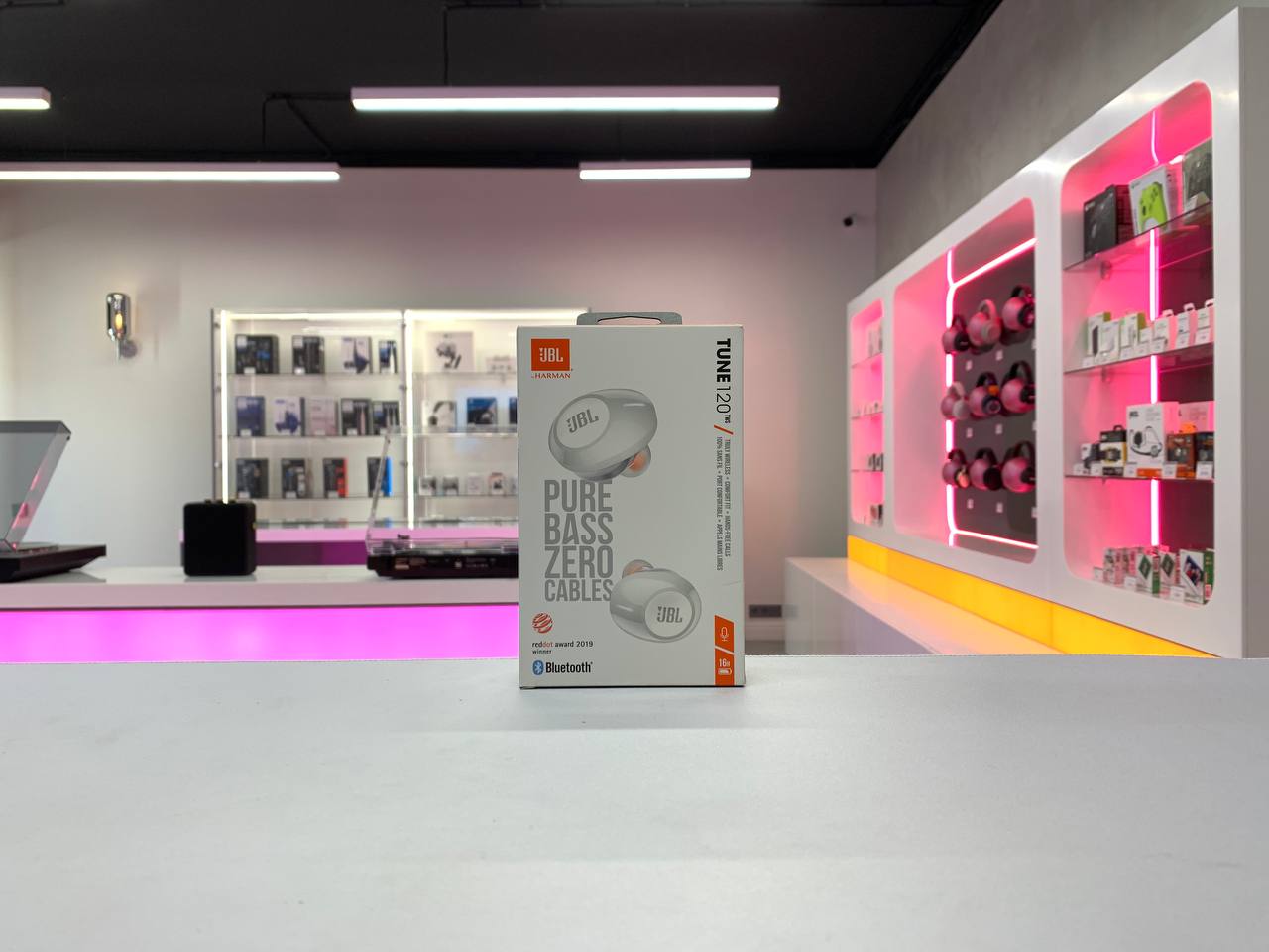 JBL Tune 120 TWS, белый Фото 1