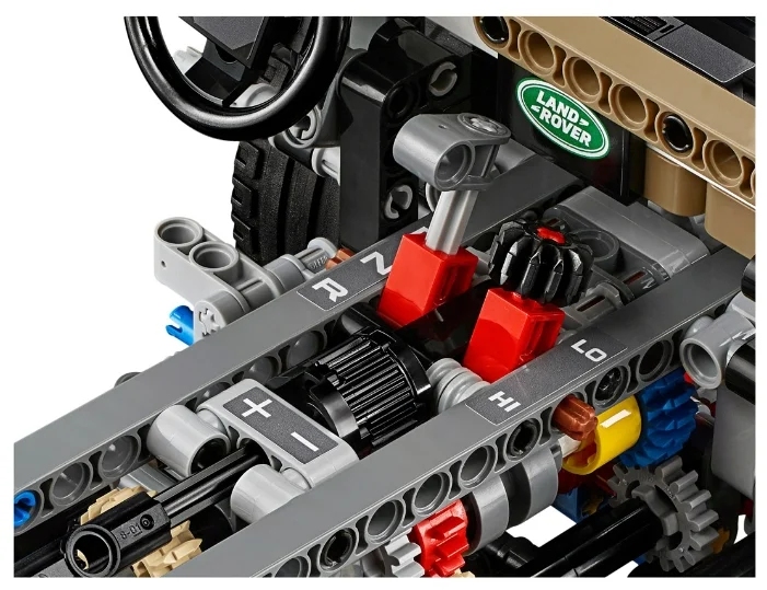 Конструктор LEGO Technic 42110 Land Rover Defender Фото 11