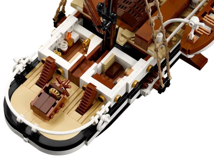 Конструктор LEGO Icons 10335 The Endurance Фото 6