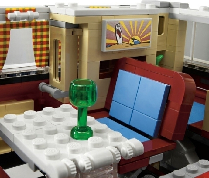 Конструктор LEGO Creator 10220 Туристический трейлер Фольксваген Т1 Фото 5