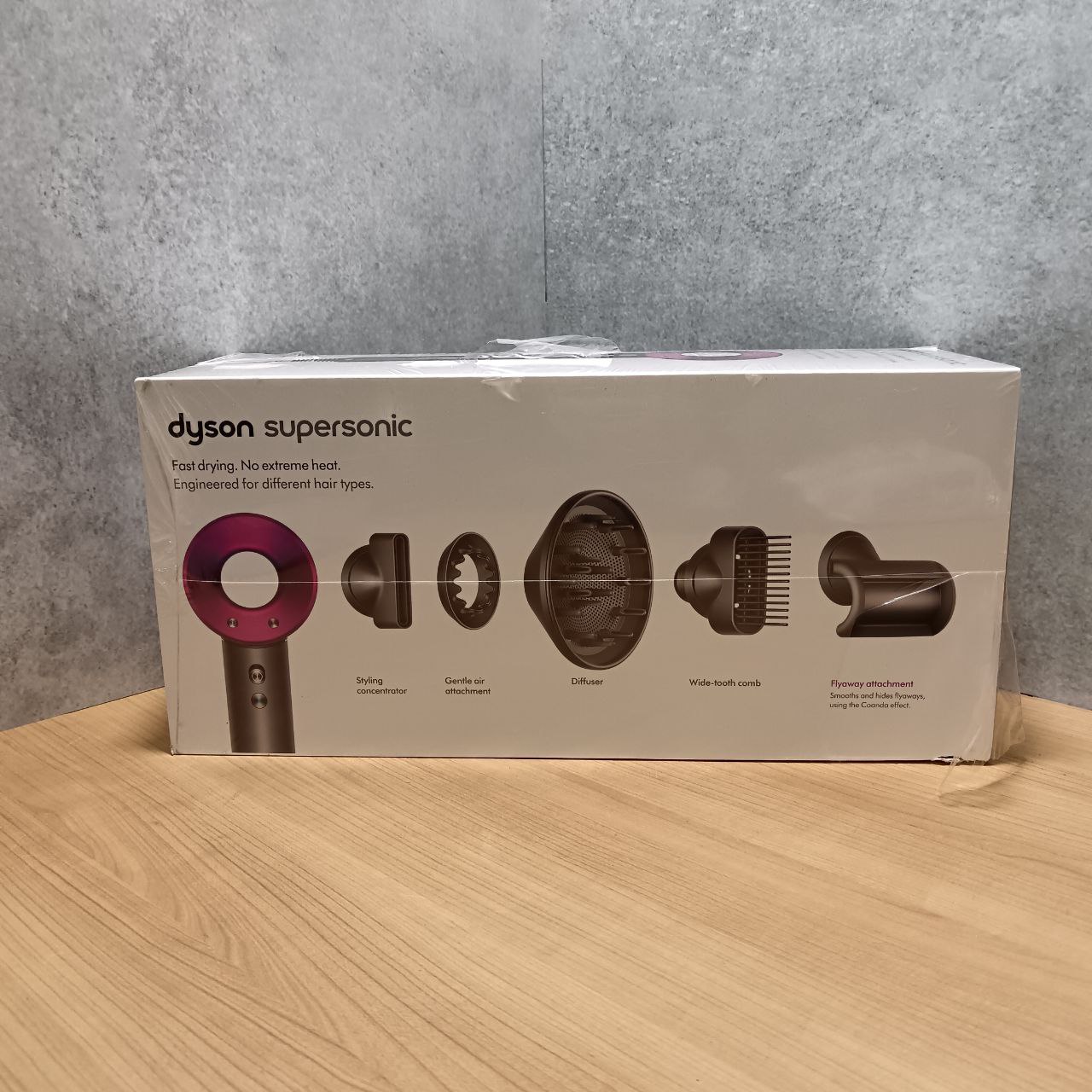 Фен Dyson Supersonic HD07 (металл/фуксия) (EU) Фото 2