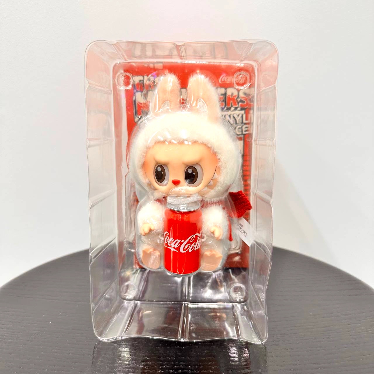 Мягкая игрушка Pop Mart Labubu The Monsters x Coca-Cola Blind Box (1 штука) Фото 2