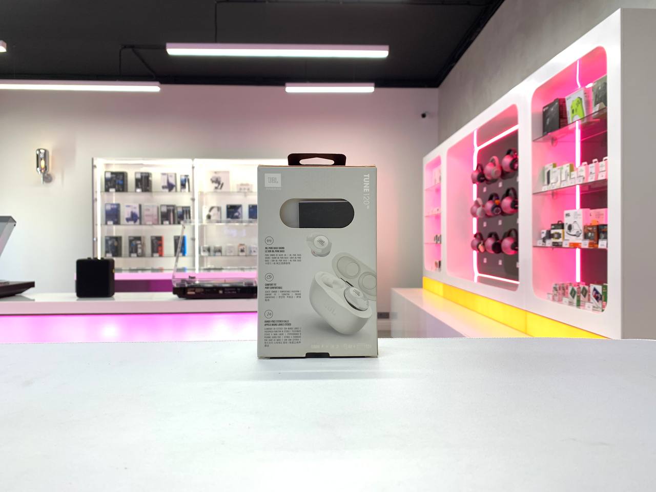 JBL Tune 120 TWS, белый Фото 2