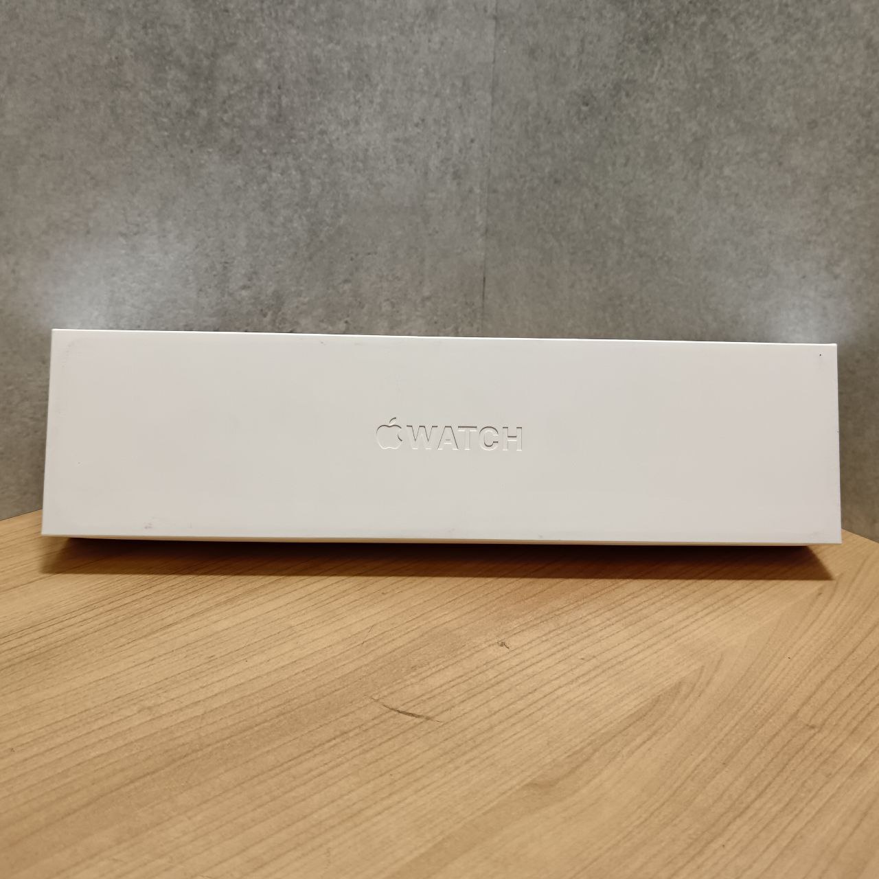 Умные часы Apple Watch Series 6 GPS + Cellular, 40 мм, сталь цвета графит, спортивный ремешок черный Фото 1