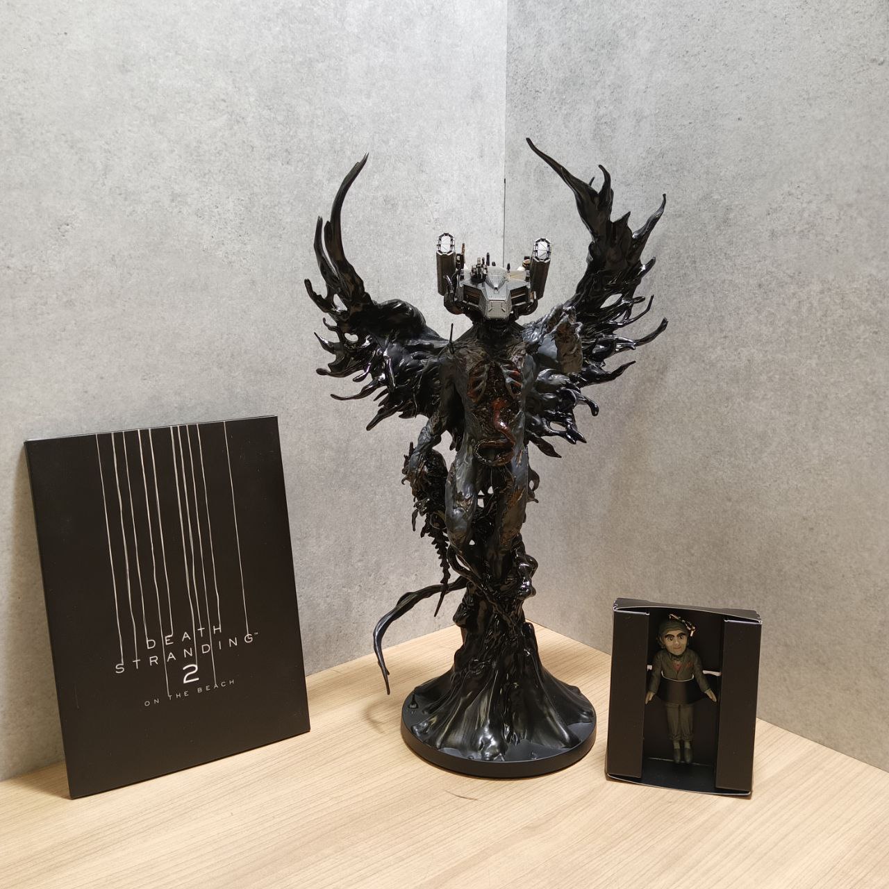 Death Stranding 2 On the Beach Collector's edition PS5 Фото 1