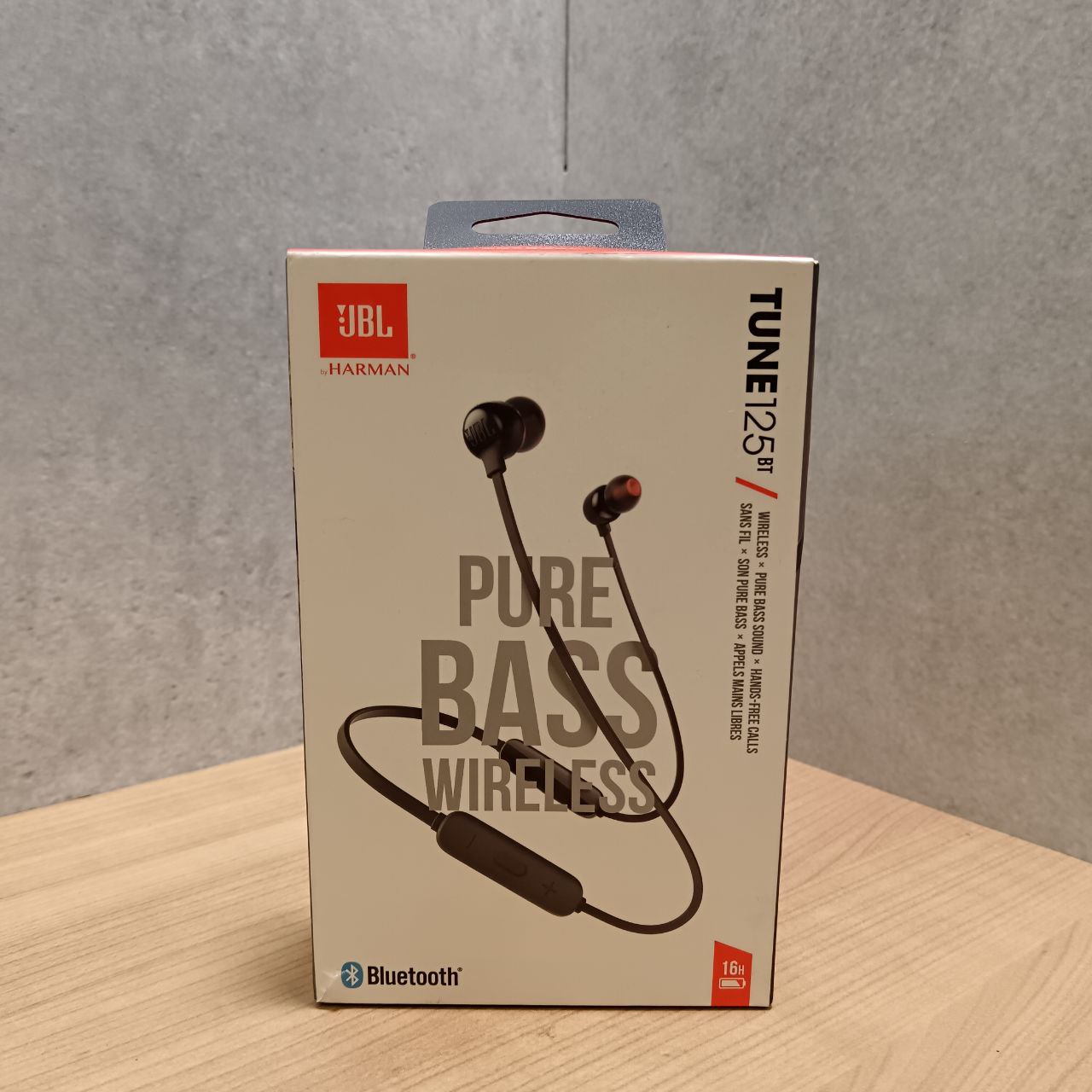 JBL TUNE 125BT, черный Фото 1