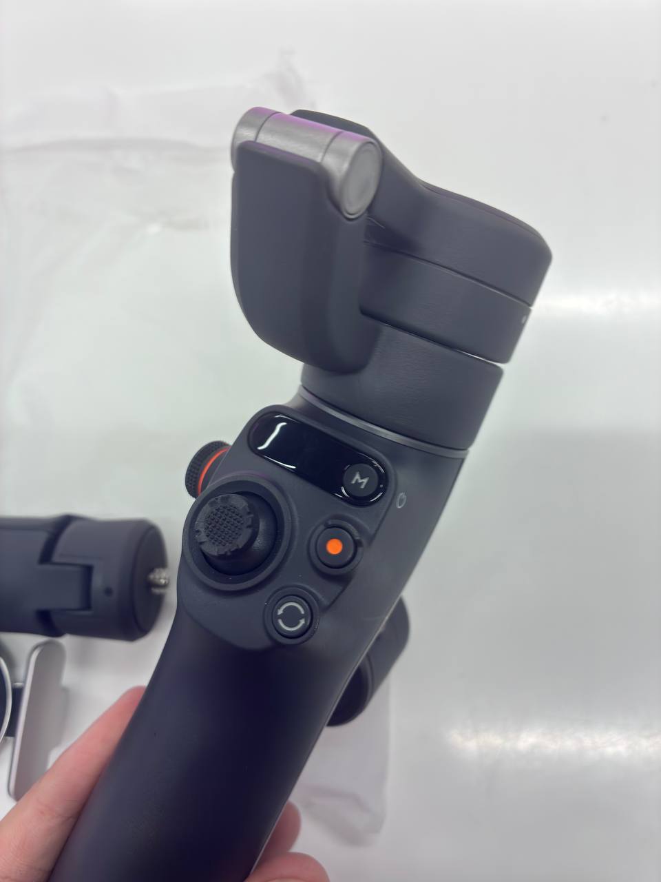 Стабилизатор DJI Osmo Mobile 6 Фото 4