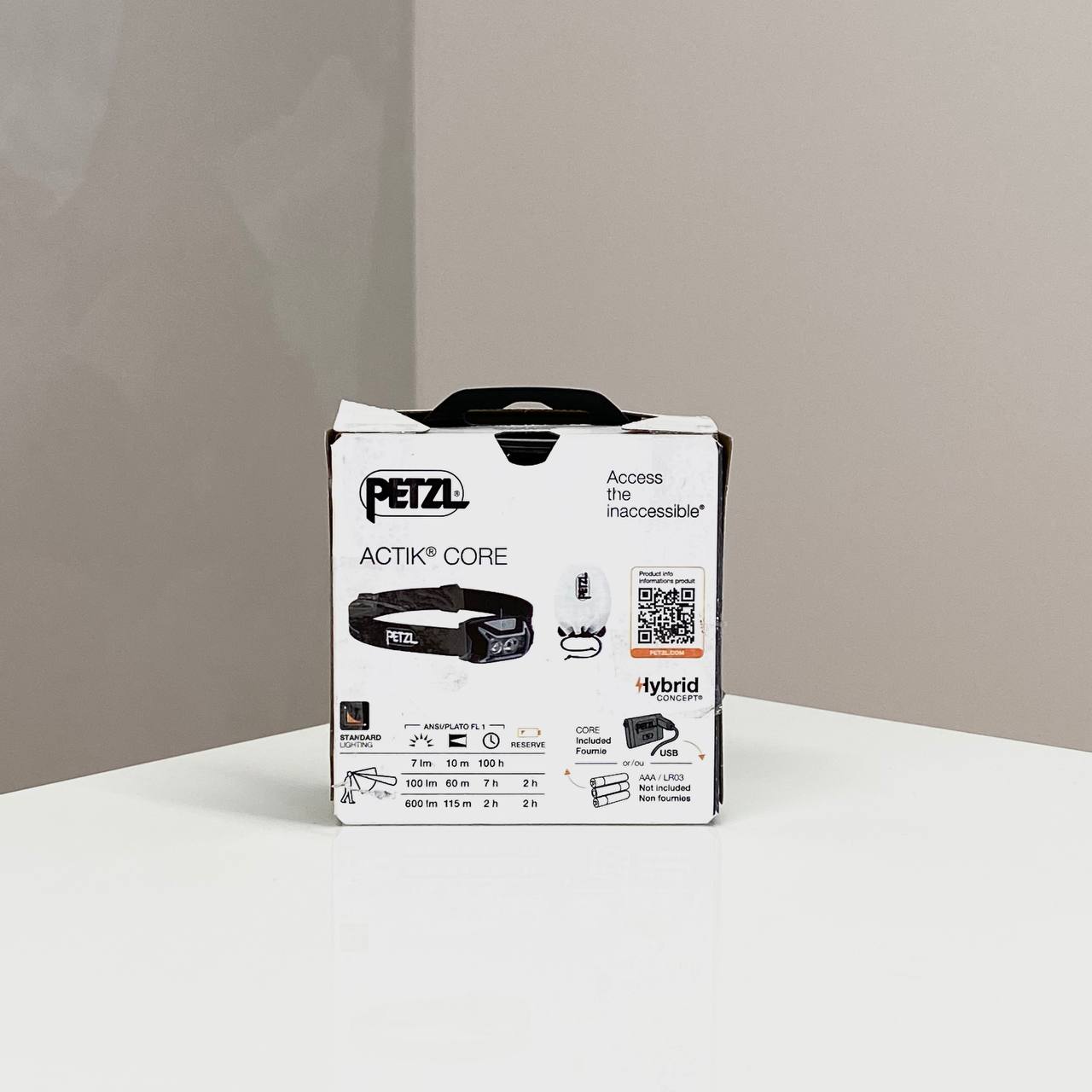 Налобный фонарь Petzl Actik Core, серый Фото 4