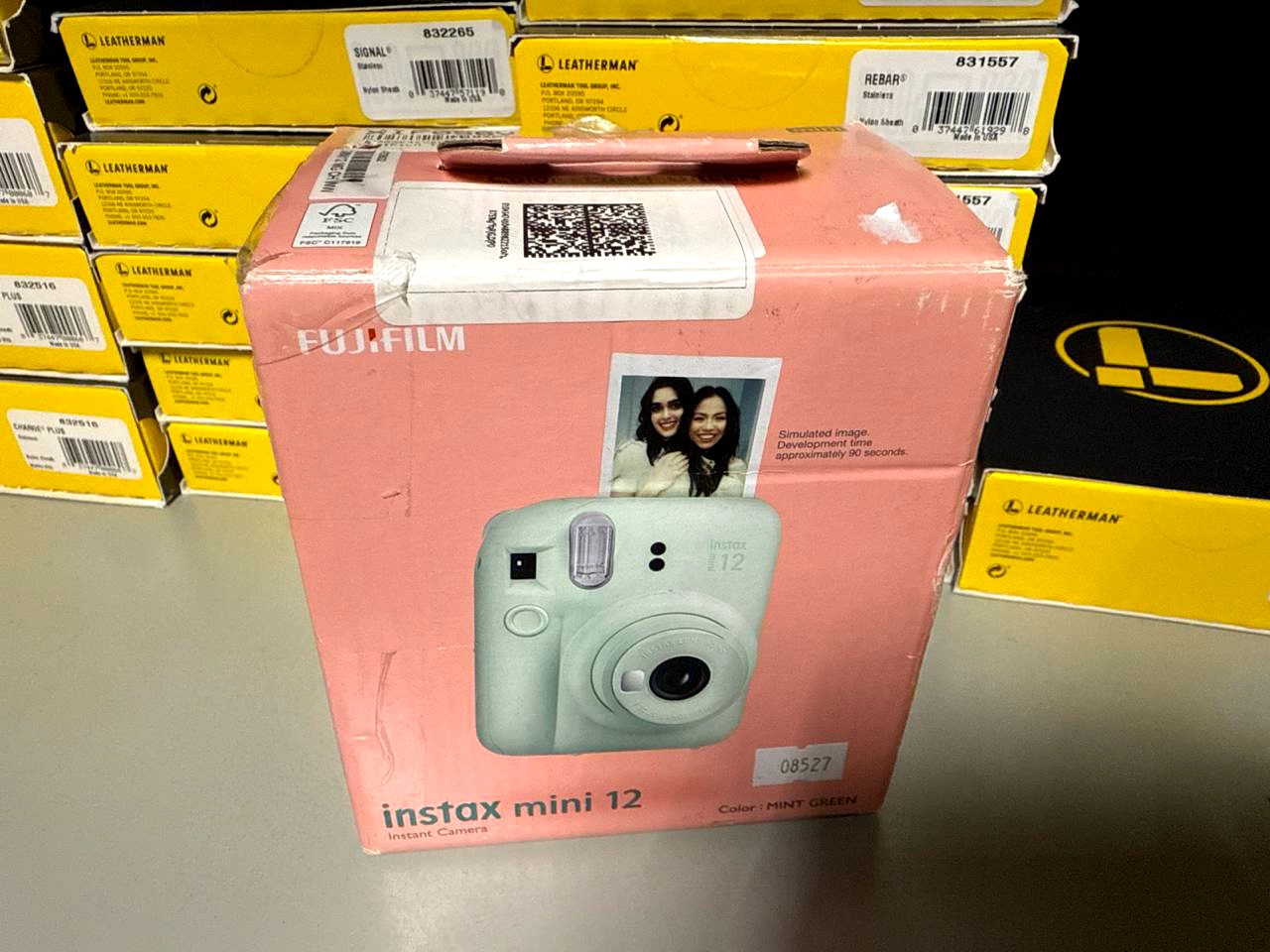 Фотоаппарат Fujifilm INSTAX Mini 12, зеленый Фото 1