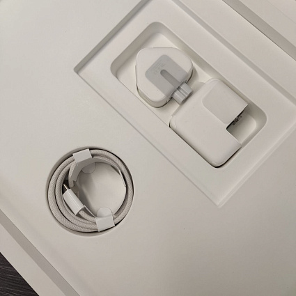 Ноутбук Apple MacBook Air 15" (M3, 8C CPU/10C GPU, 2024), 8 ГБ, 256 ГБ SSD, «сияющая звезда» Фото 8