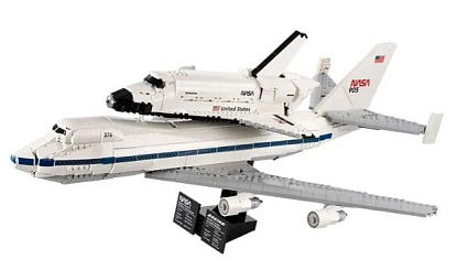 Конструктор LEGO Icons 10360 Самолет-носитель и Шаттл Фото 2