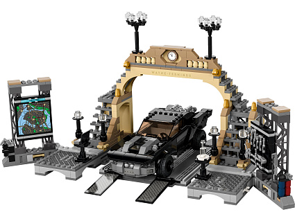 Конструктор LEGO Super Heroes 76183 Бэтпещера: схватка с Загадочником Фото 6