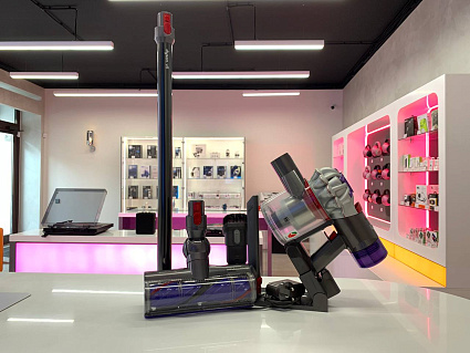 Вертикальный пылесос Dyson V8 SV25, серебристый/никель (GB&I/UAE) Фото 4