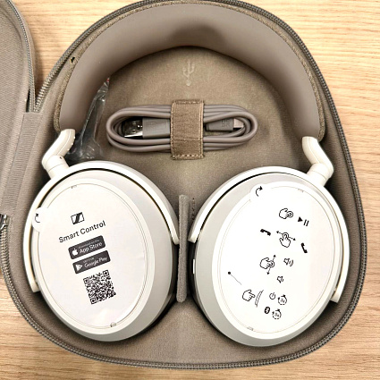 Беспроводные наушники Sennheiser Momentum 4, белый Фото 4