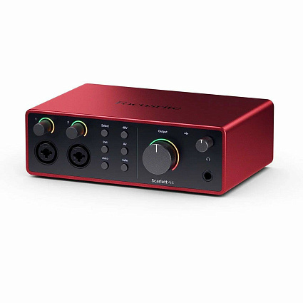 Звуковая карта Focusrite Scarlett 4i4 4th Gen Фото 1