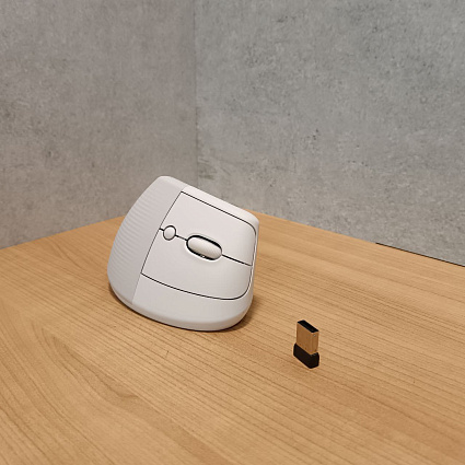 Беспроводная мышь Logitech Lift, белый Фото 3