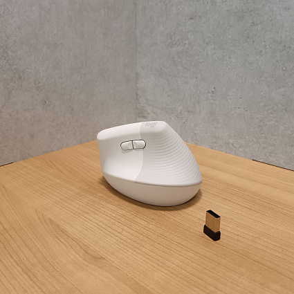 Беспроводная мышь Logitech Lift, белый Фото 4