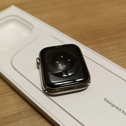 Умные часы Apple Watch Series 6 GPS + Cellular, 44 мм, сталь серебристого цвета, спортивный ремешок белый Фото 4