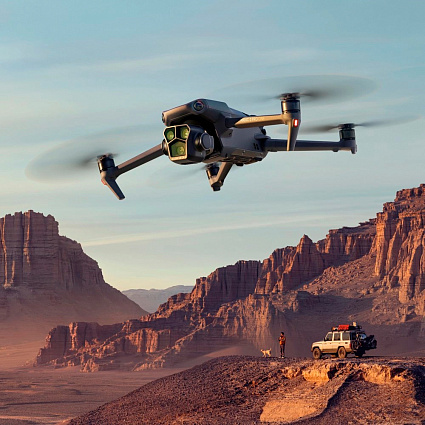 Квадрокоптер DJI Mavic 3 Pro Fly More Combo, серый Фото 8