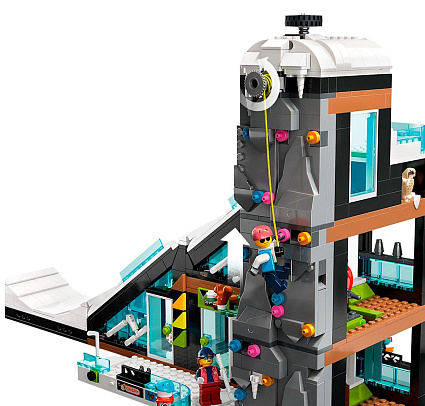 Конструктор LEGO City 60366 Горнолыжный и альпинистский центр Фото 2