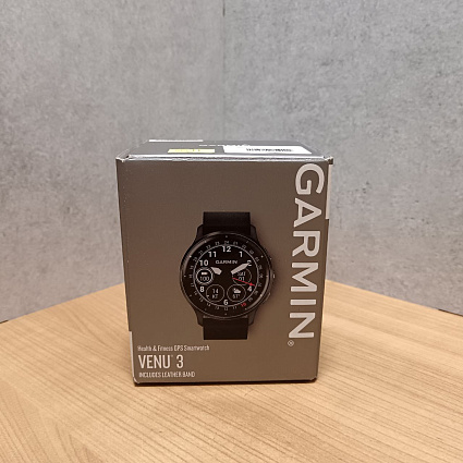 Умные часы Garmin Venu 3, стальной безель, кожаный ремешок, черный Фото 2