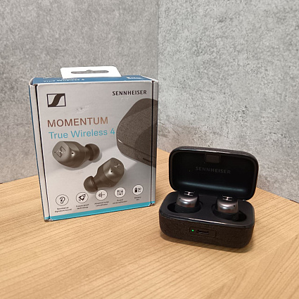 Беспроводные наушники Sennheiser Momentum True Wireless 4, черный Фото 3